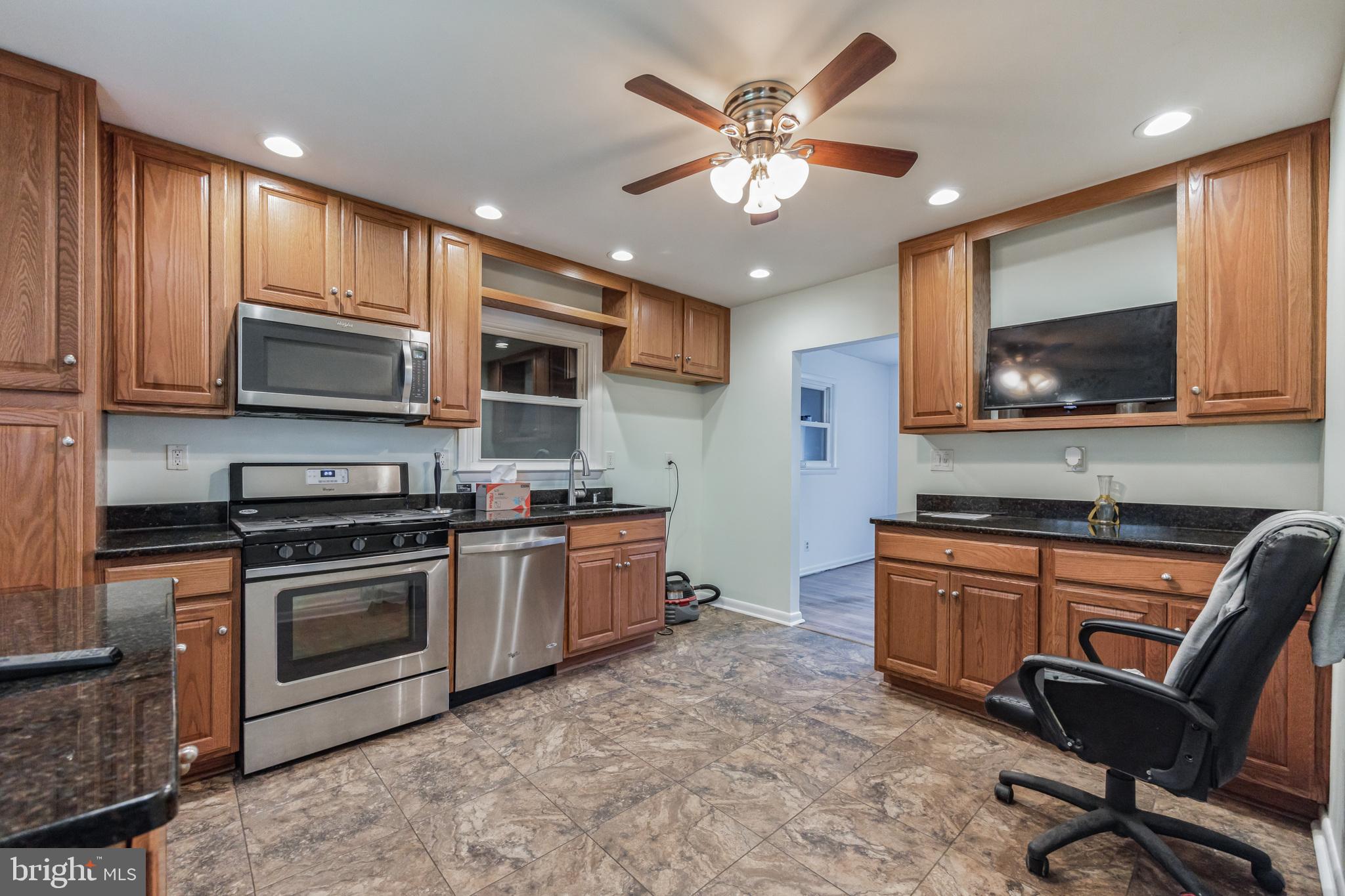 24 Rutgers Avenue Gloucester City, NJ 08030 - Photo 10 of 34 Gallery Image 10