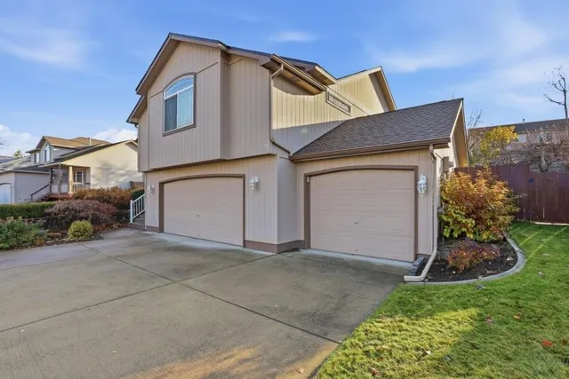 $515,000 | 18306 East 11th Avenue, Greenacres, WA 99016