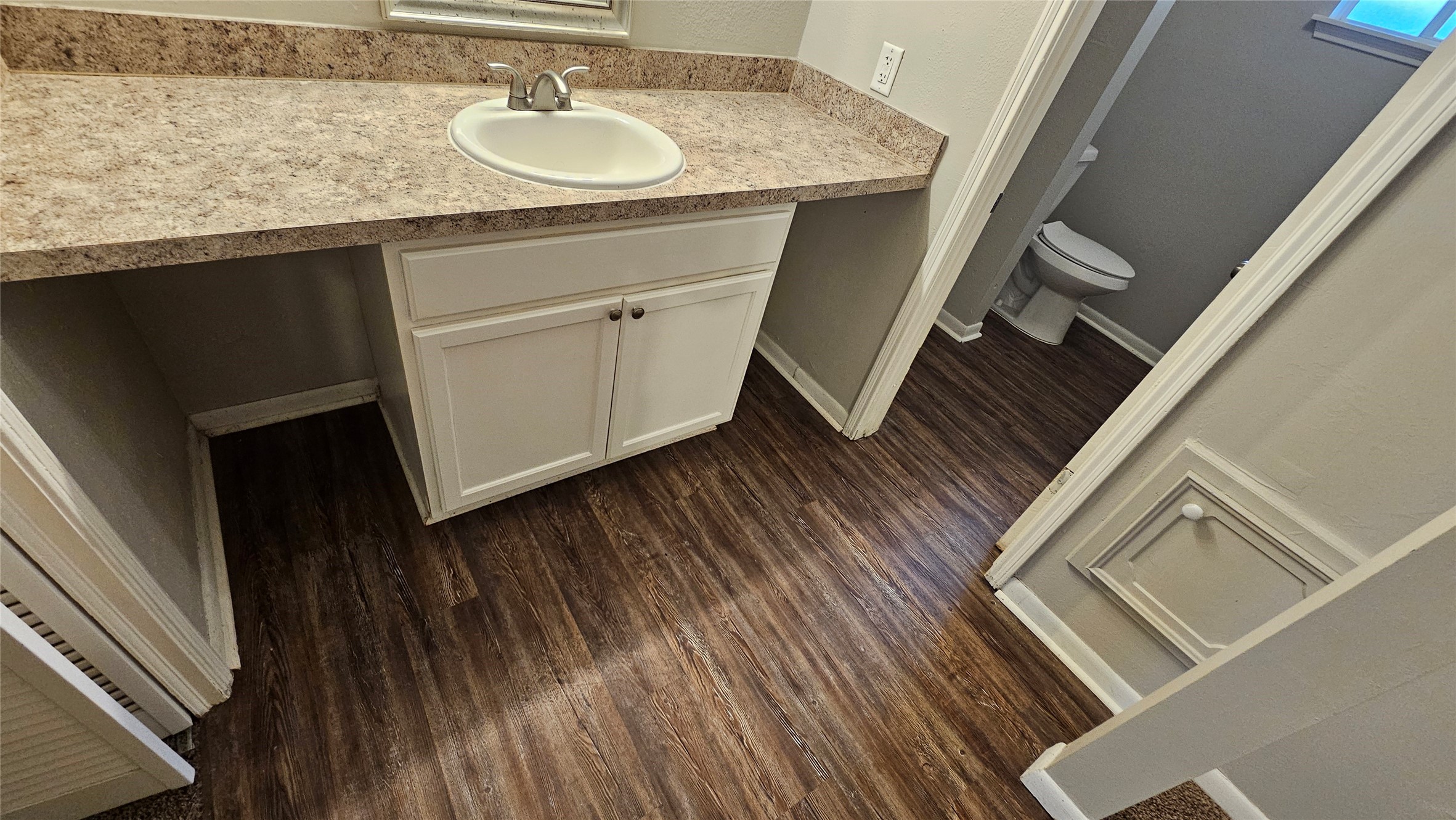 1404 Cactus Street Baytown, TX 77521 - Photo 23 of 25