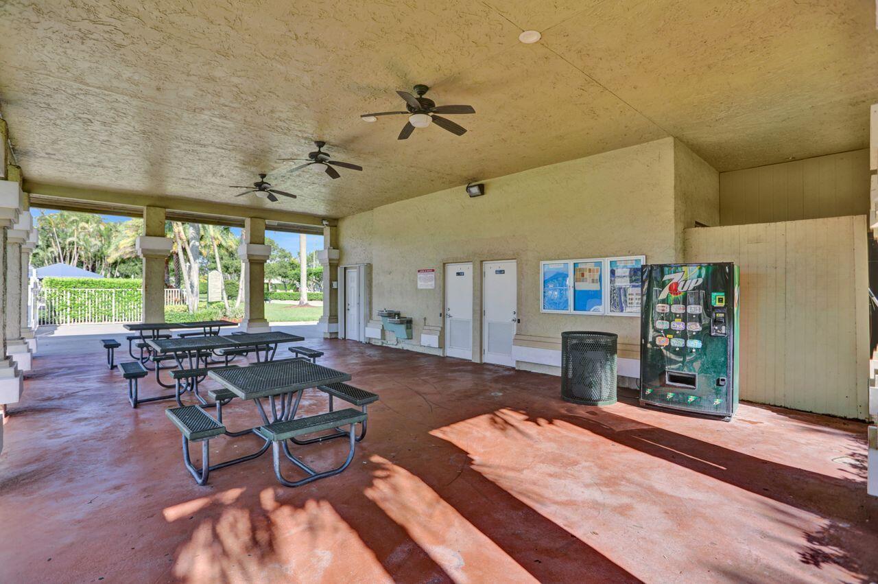 9541 Aegean Drive Boca Raton, FL 33496 - Photo 51 of 71 3W1A0671