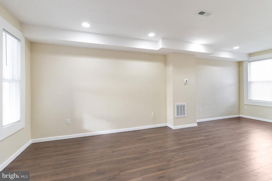 4616 Pall Mall Road Baltimore, MD 21215 - Photo 11 of 40 Gallery Image 11