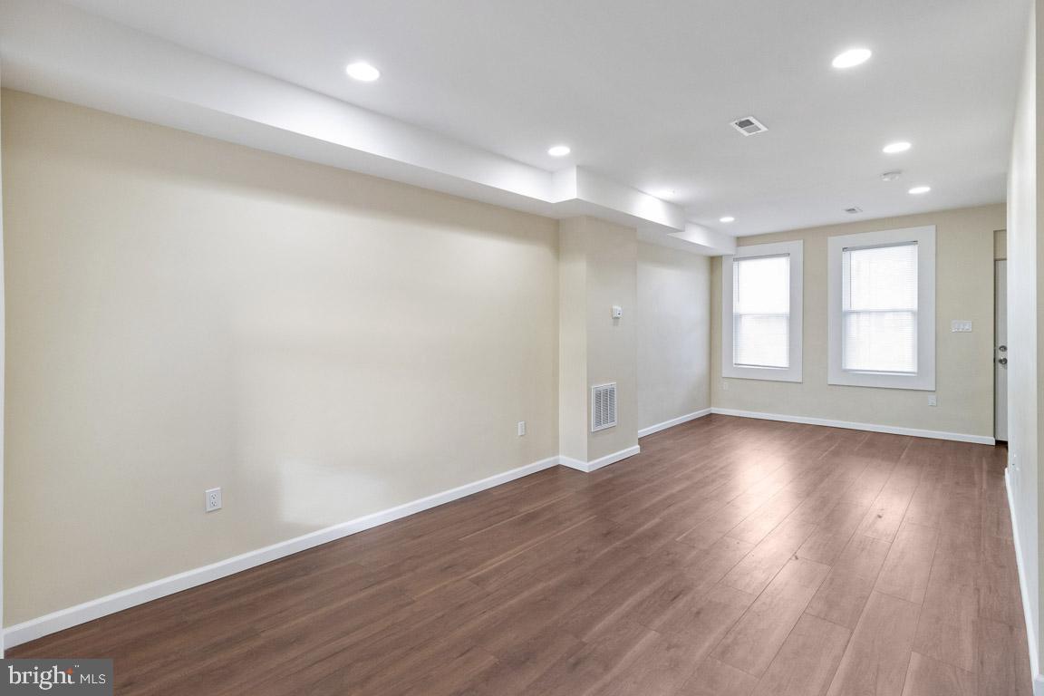 4616 Pall Mall Road Baltimore, MD 21215 - Photo 10 of 40 Gallery Image 10
