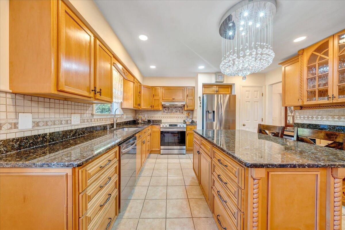 4434 Rosecrest Road Roanoke, VA 24018 - Photo 8 of 48 07-MIB01227