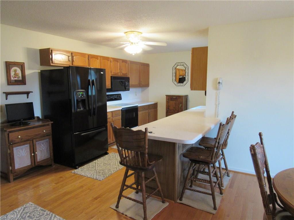 902 Mountain View Road King, NC 27021 - Photo 23 of 30