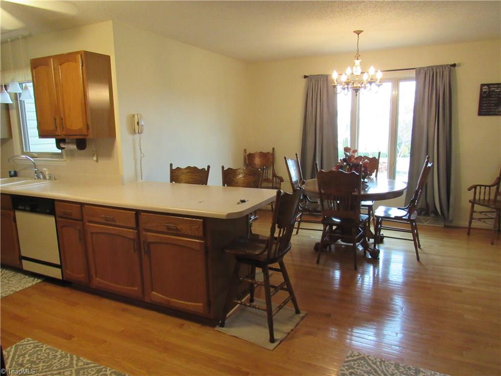 902 Mountain View Road King, NC 27021 - Photo 24 of 30
