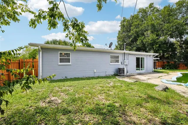front view of house with a yard