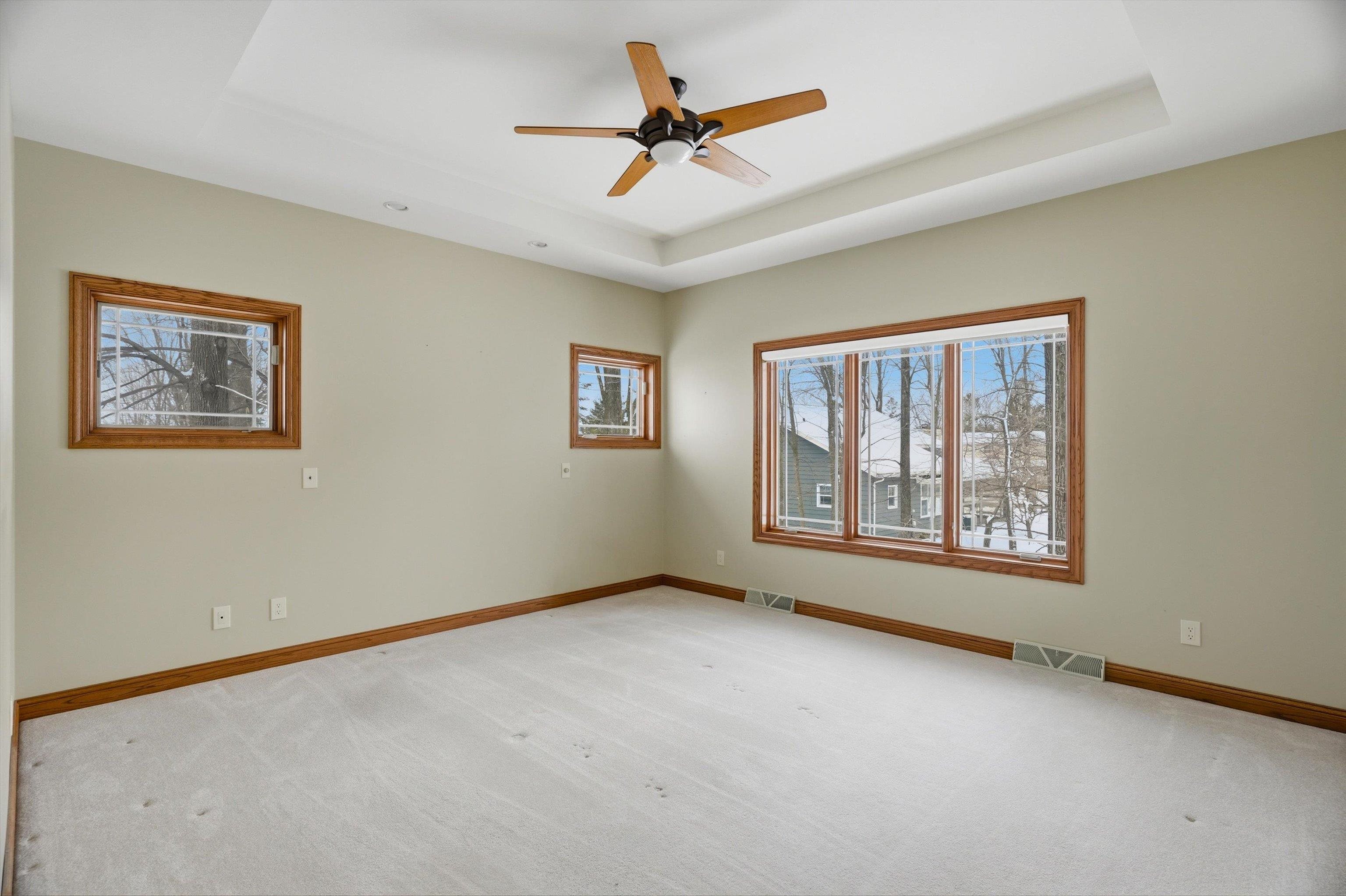 1137 Ridge Road Marshfield, WI 54449 - Photo 21 of 48