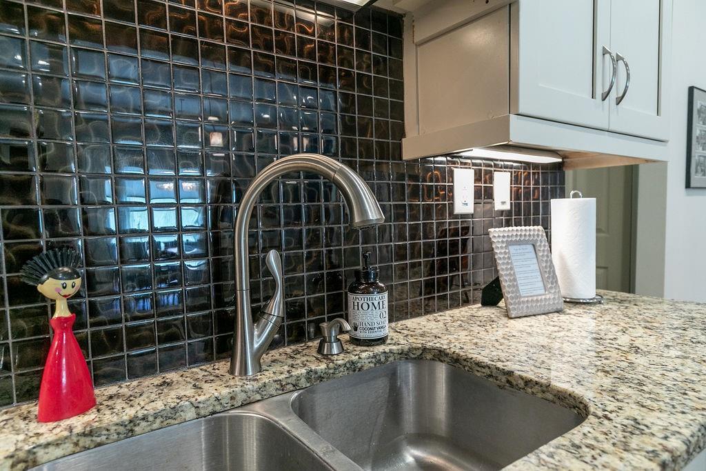 1084 Sanders Avenue Southeast, Unit A Atlanta, GA 30316 - Photo 12 of 44 a view of storage and utility room