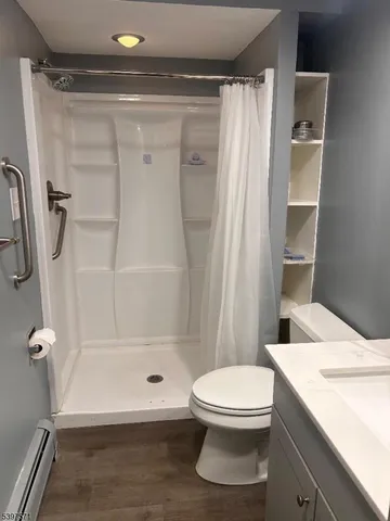 $2,500 | 18 Cedar Street, Bloomfield, NJ 07003