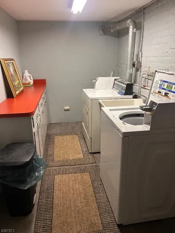 $2,500 | 18 Cedar Street, Bloomfield, NJ 07003