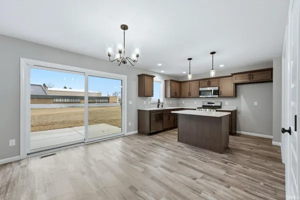 $369,900 | 10926 Carob Thorn Trail, Roanoke, IN 46783