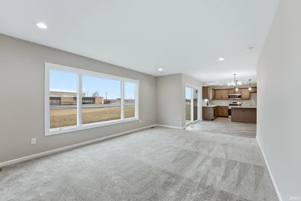 $369,900 | 10926 Carob Thorn Trail, Roanoke, IN 46783