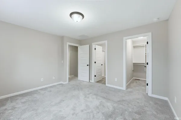 $369,900 | 10926 Carob Thorn Trail, Roanoke, IN 46783