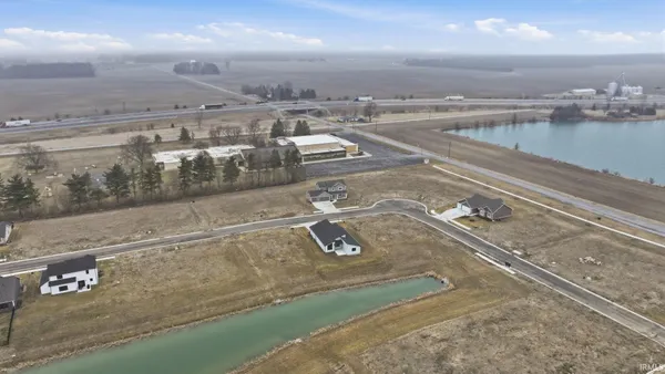 $369,900 | 10926 Carob Thorn Trail, Roanoke, IN 46783