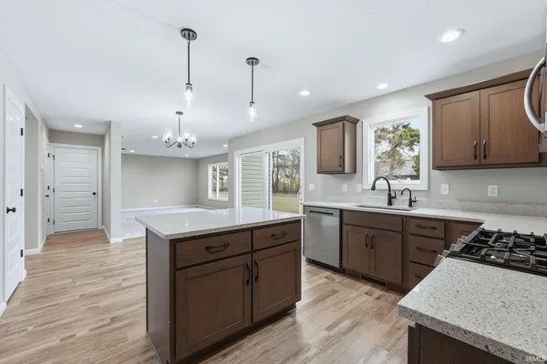 $369,900 | 10926 Carob Thorn Trail, Roanoke, IN 46783