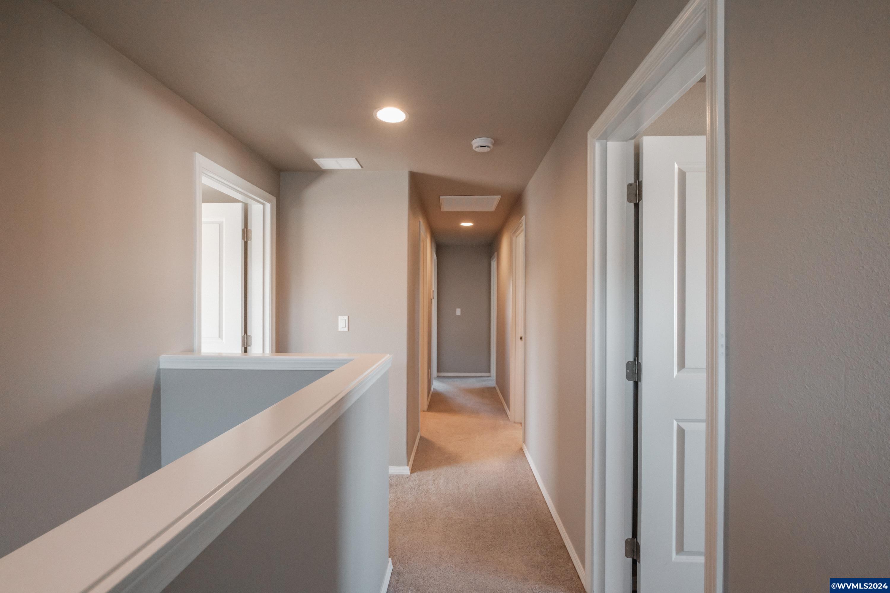 726 Cheadle Lake Lebanon, OR 97355 - Photo 18 of 34