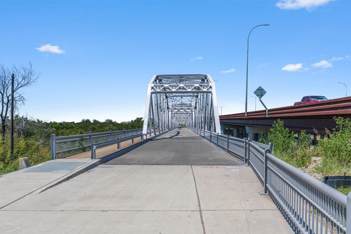 6311 Del Monte Road Austin, TX 78741 - Photo 21 of 24 a view of a balcony with an outdoor space