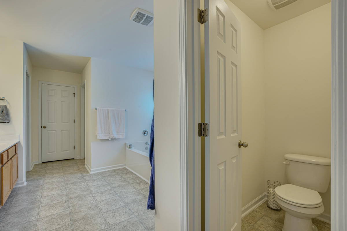 191 Meadow Wood Road Summerville, SC 29486 - Photo 33 of 37 Master Bath