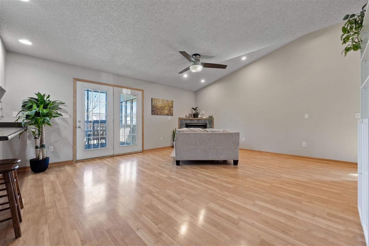 2295 Holiday Road Coralville, IA 52241 - Photo 3 of 23 Gallery Image 3
