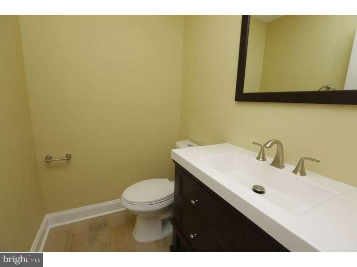 15 Quickset Road Levittown, PA 19057 - Photo 12 of 19 Gallery Image 12