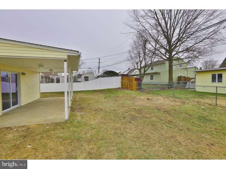 15 Quickset Road Levittown, PA 19057 - Photo 18 of 19 Gallery Image 18