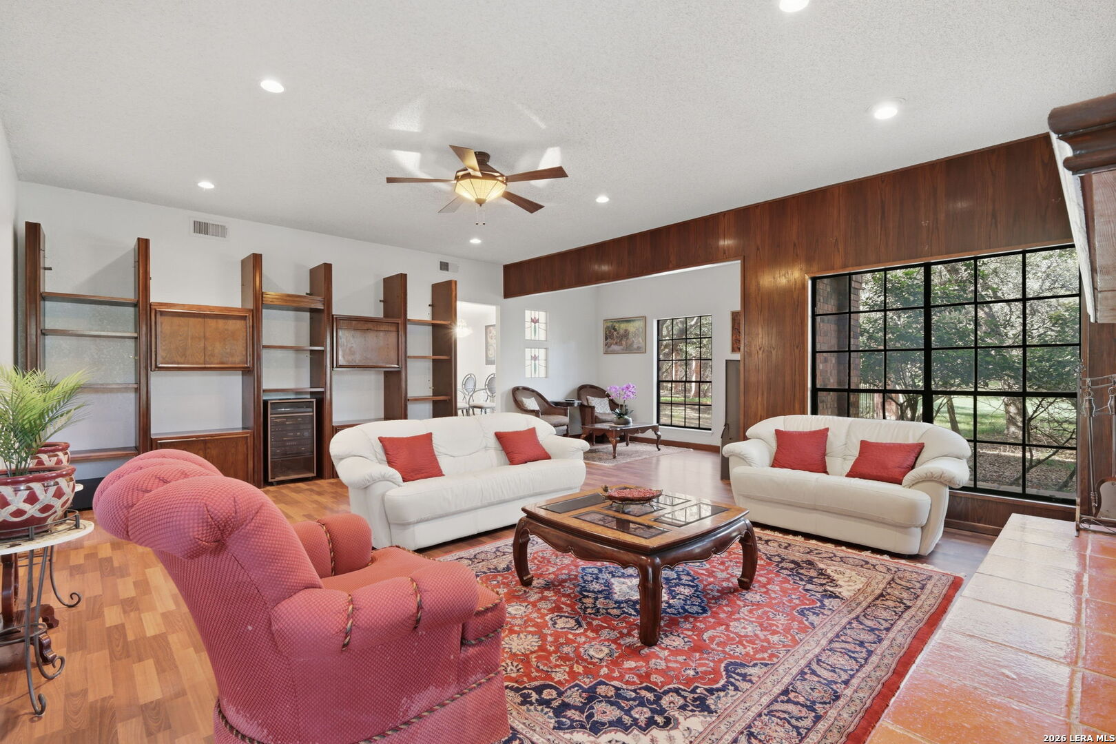 12727 Old Wick Road San Antonio, TX 78230 - Photo 17 of 36