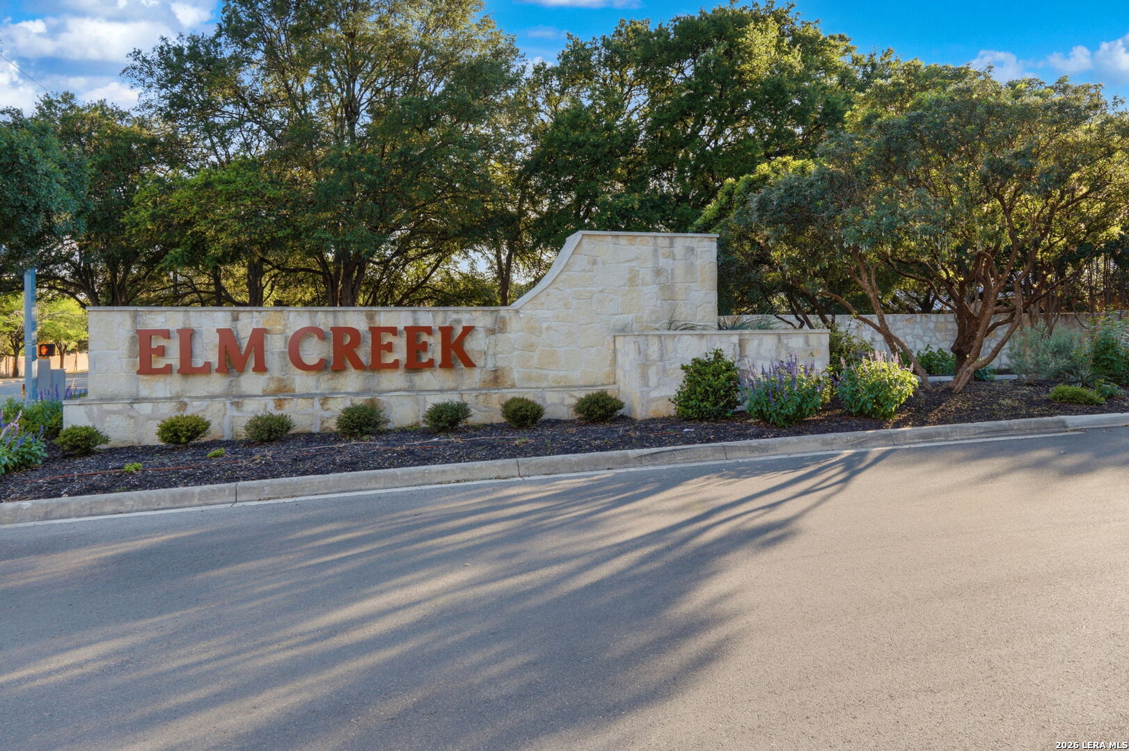 12727 Old Wick Road San Antonio, TX 78230 - Photo 3 of 36