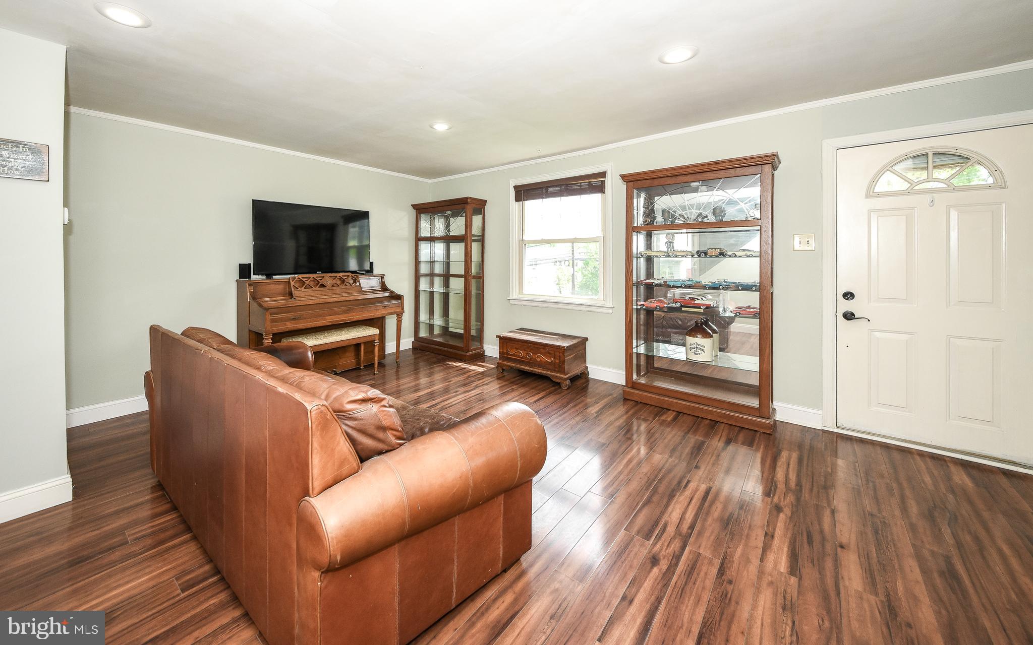 1100 North York Road Willow Grove, PA 19090 - Photo 13 of 27 Gallery Image 13