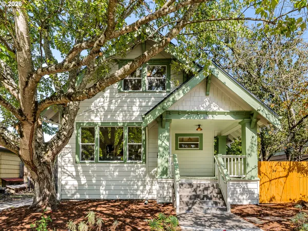 $779,900 | 4541 Southeast Salmon Street, Portland, OR 97215