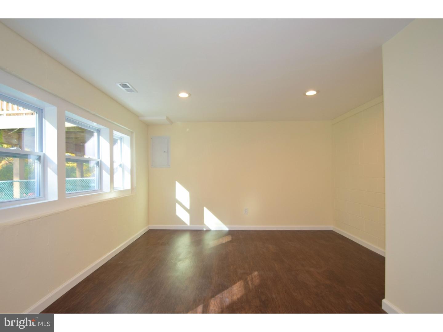 3464 Vinton Road Philadelphia, PA 19154 - Photo 16 of 22