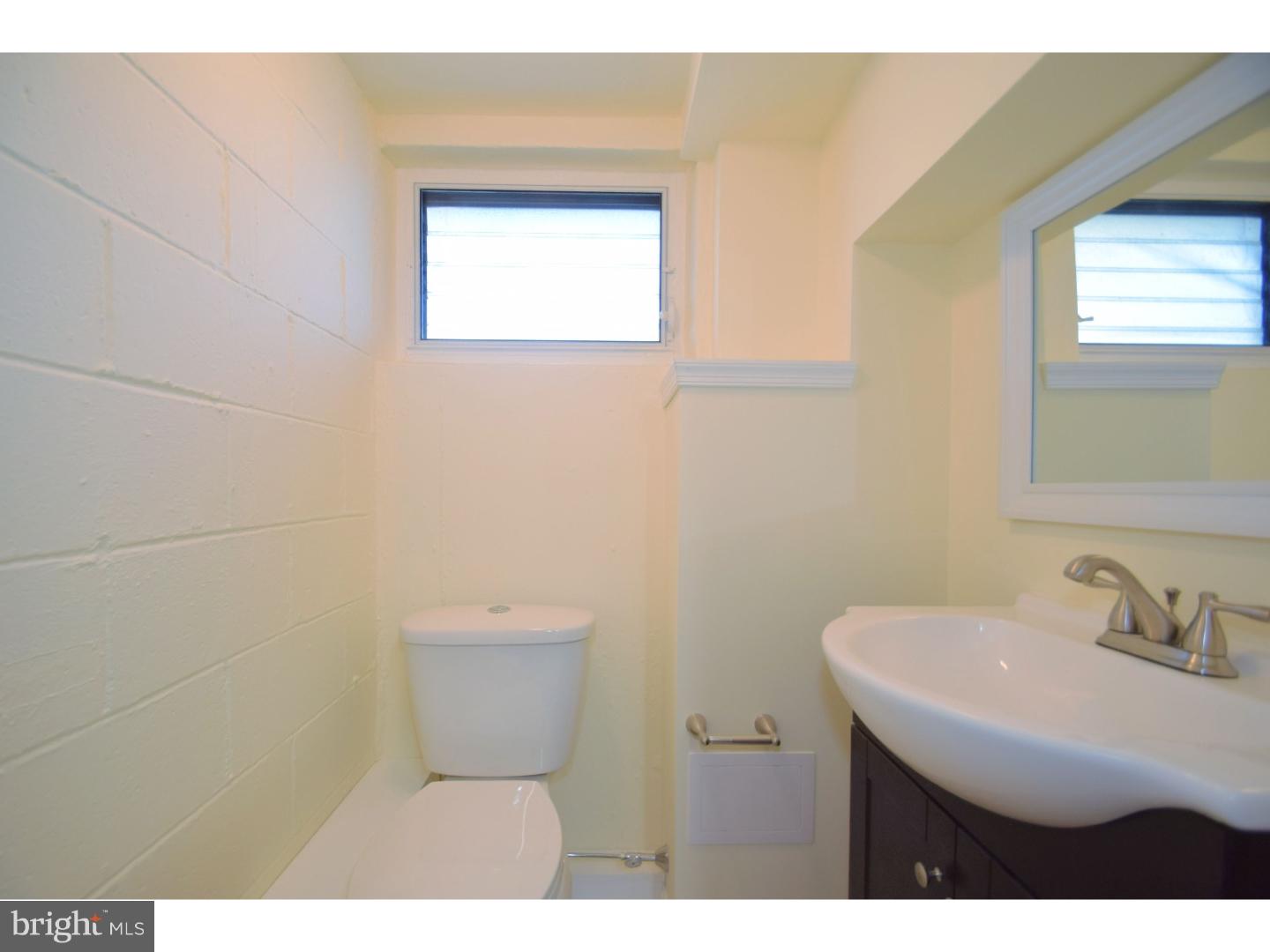 3464 Vinton Road Philadelphia, PA 19154 - Photo 17 of 22