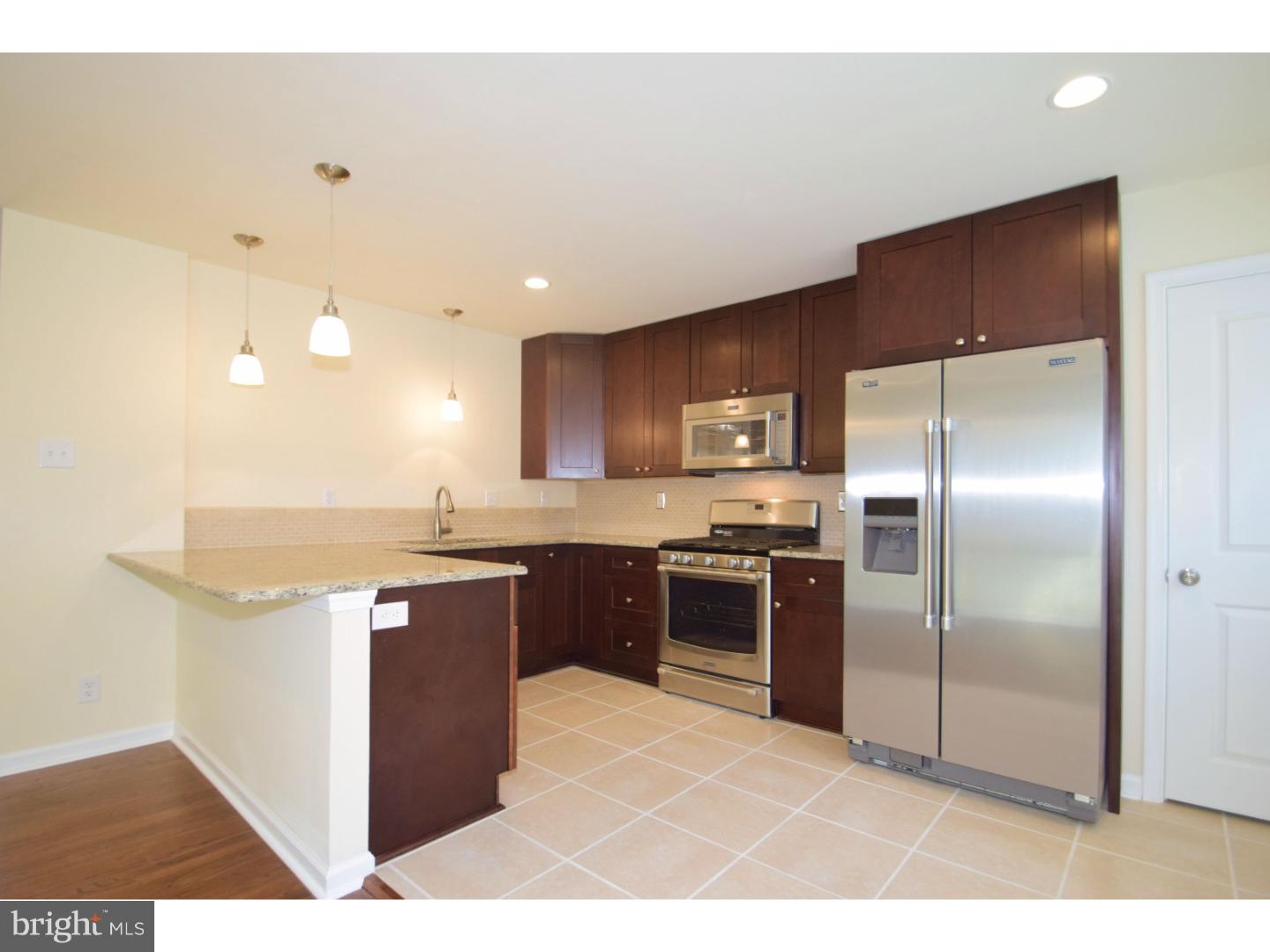 3464 Vinton Road Philadelphia, PA 19154 - Photo 5 of 22