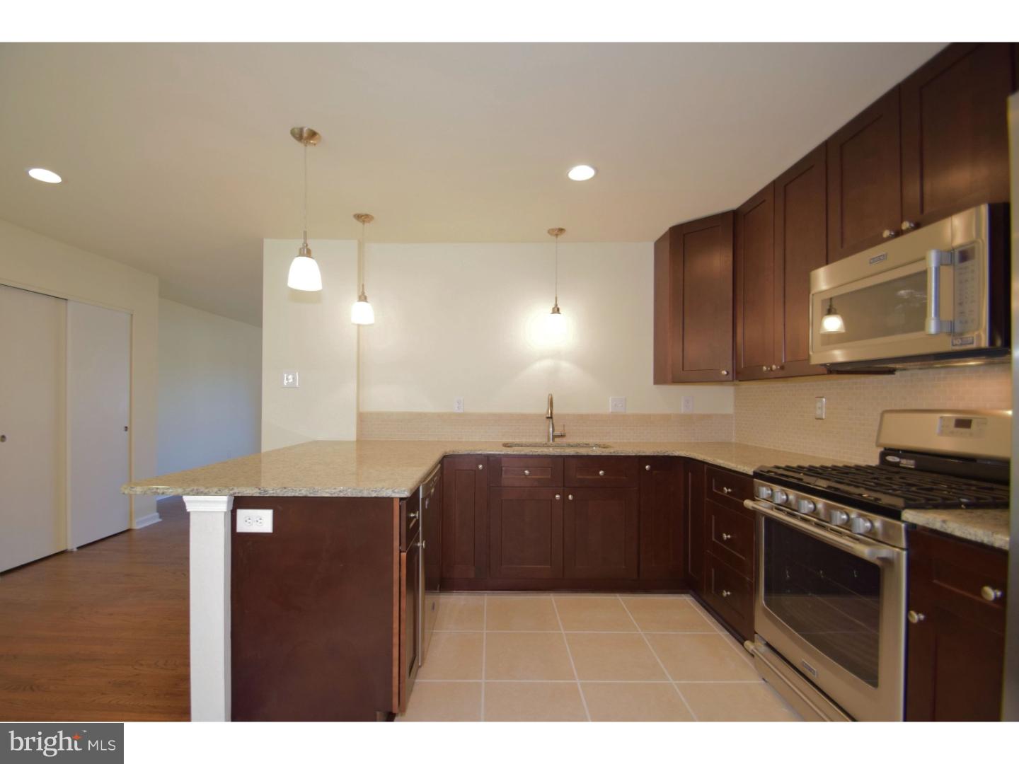3464 Vinton Road Philadelphia, PA 19154 - Photo 6 of 22