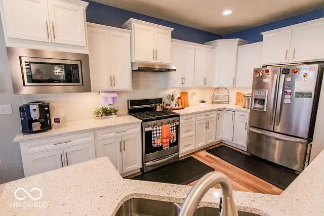 $384,000 | 13496 Mosaic Street, Fishers, IN 46037