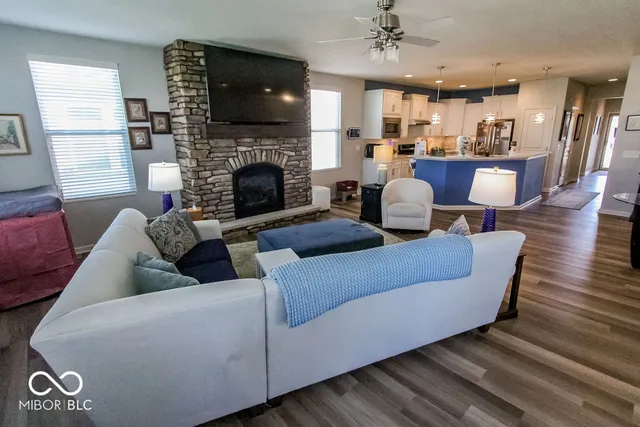 $384,000 | 13496 Mosaic Street, Fishers, IN 46037