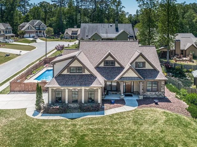 $545,000 | 200 Sable Ridge Way, Acworth, GA 30102
