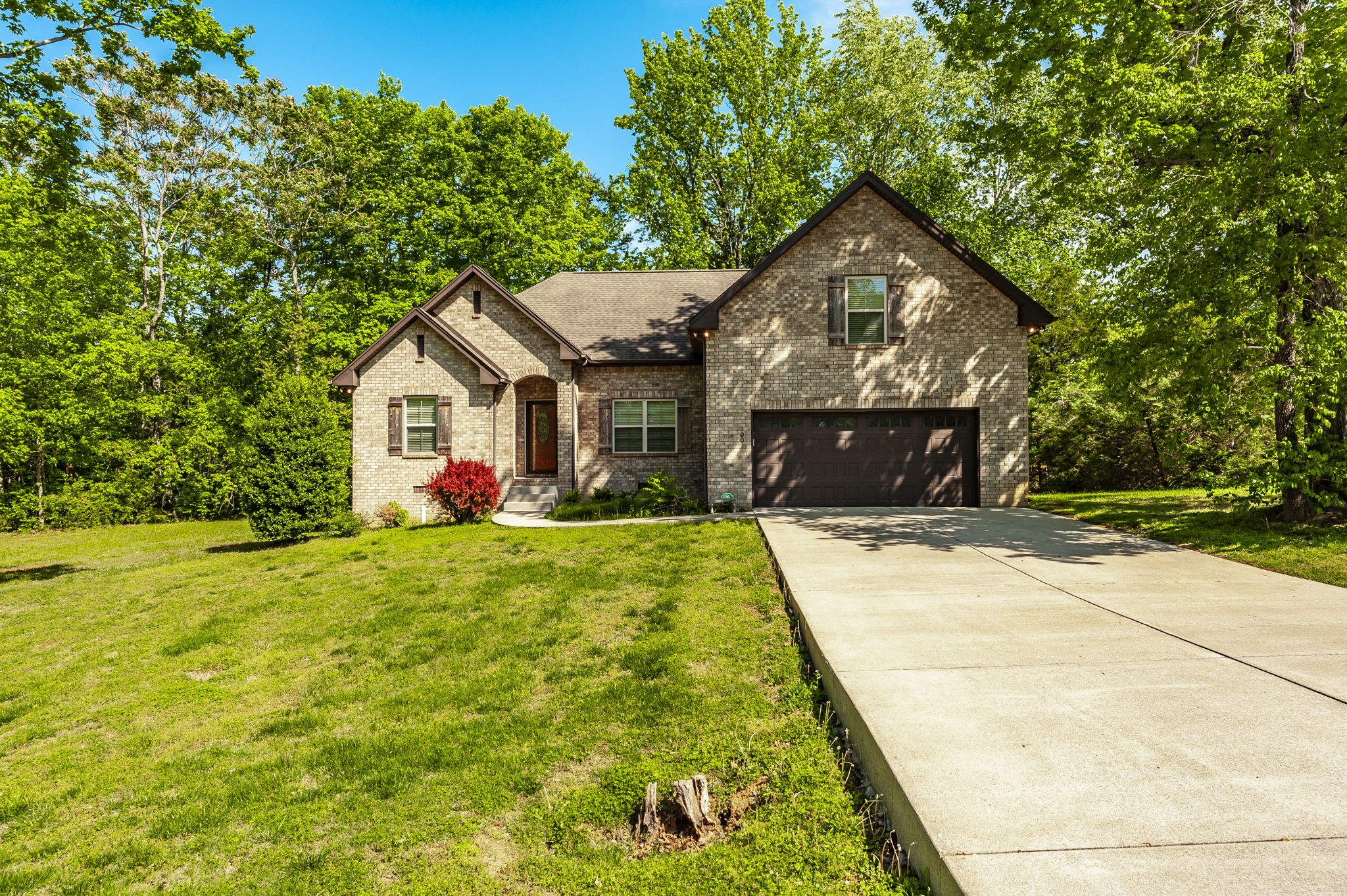 100 Tanglewood Lane Springfield, TN 37172 - Photo 3 of 64