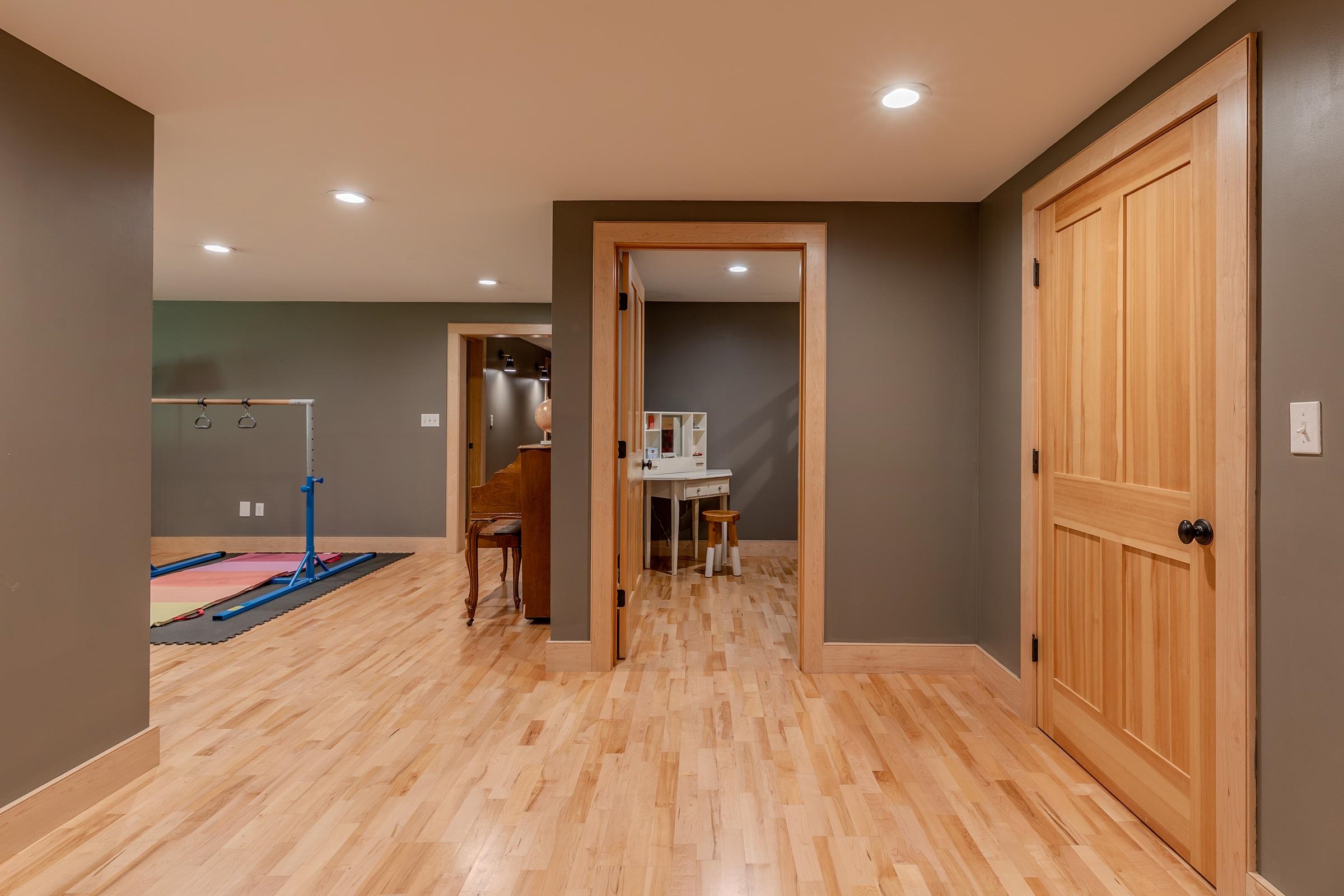 25 Perry Road Mount Holly, VT 05758 - Photo 40 of 60
