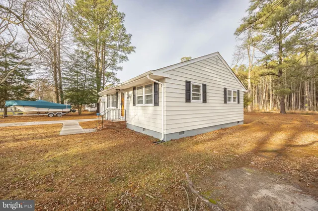 $265,000 | 23550 Deal Island Road, Deal Island, MD 21821