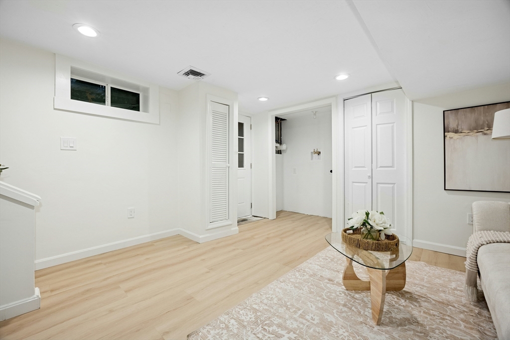 8 Old Farm Road Hanover, MA 02339 - Photo 26 of 38