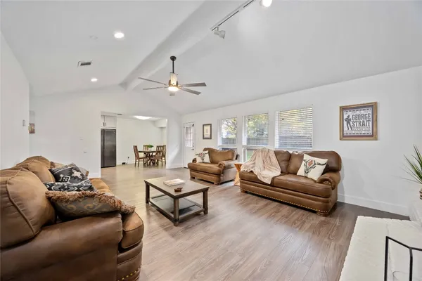 $2,550 | 22419 Deville Drive, Katy, TX 77450