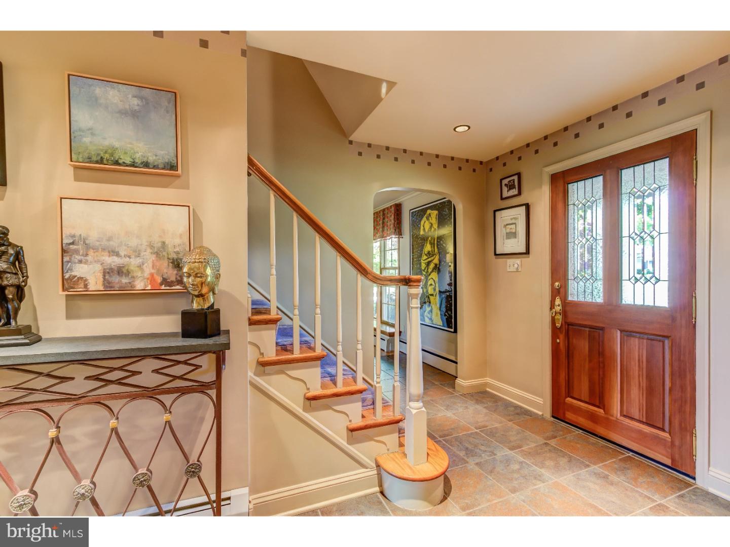 1252 Thomas Road Wayne, PA 19087 - Photo 7 of 25 Foyer