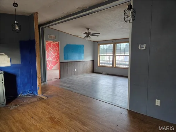 $72,000 | 442 Dollie Drive, Villa Ridge, MO 63089