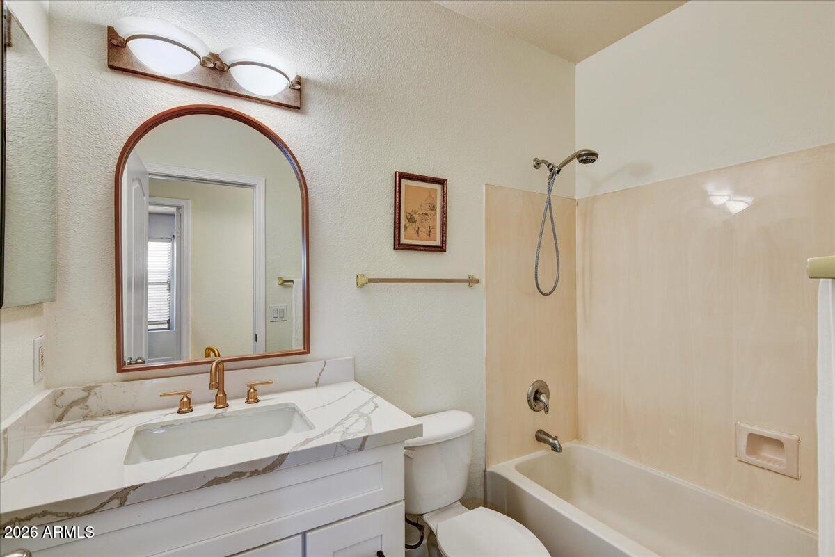 16762 West Fillmore Street Goodyear, AZ 85338 - Photo 11 of 15 11-Bathroom