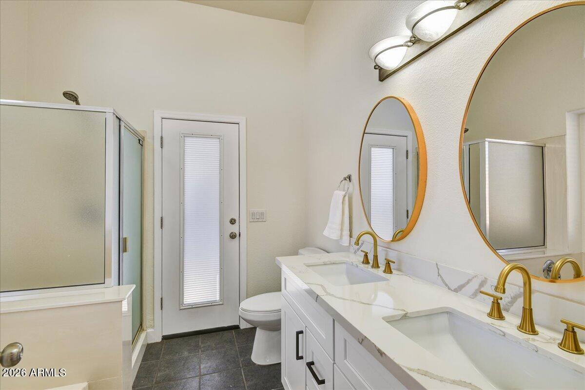 16762 West Fillmore Street Goodyear, AZ 85338 - Photo 9 of 15 09-Primary Bathroom