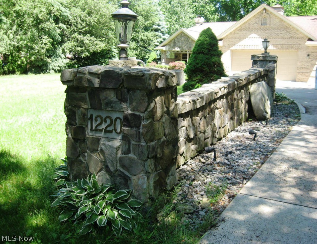 1220 North Quarry Road Amherst, OH 44001 - Photo 4 of 25