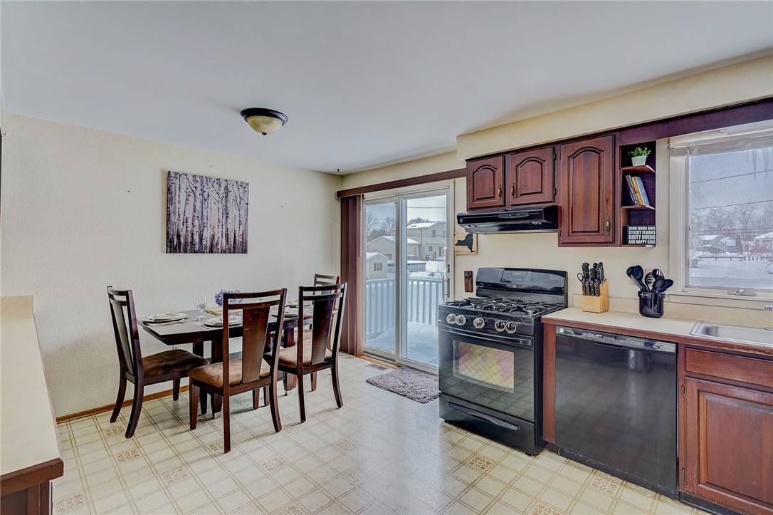 320 Cross Gates Road Greece, NY 14606 - Photo 11 of 36