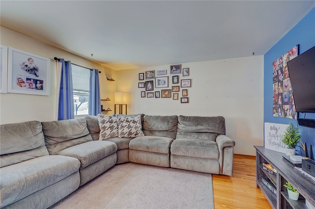 320 Cross Gates Road Greece, NY 14606 - Photo 17 of 36