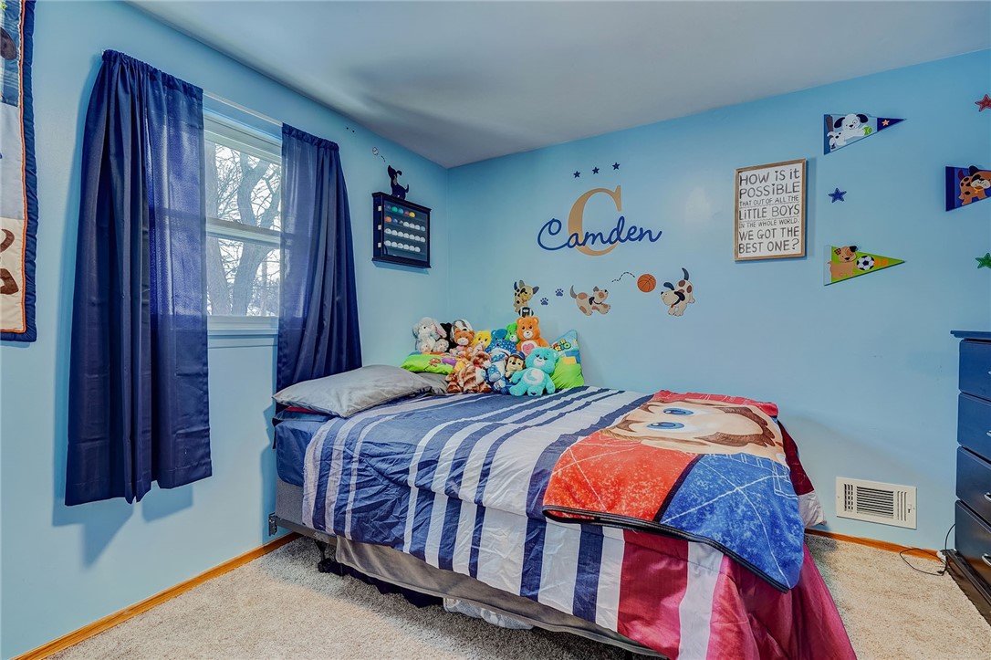 320 Cross Gates Road Greece, NY 14606 - Photo 21 of 36