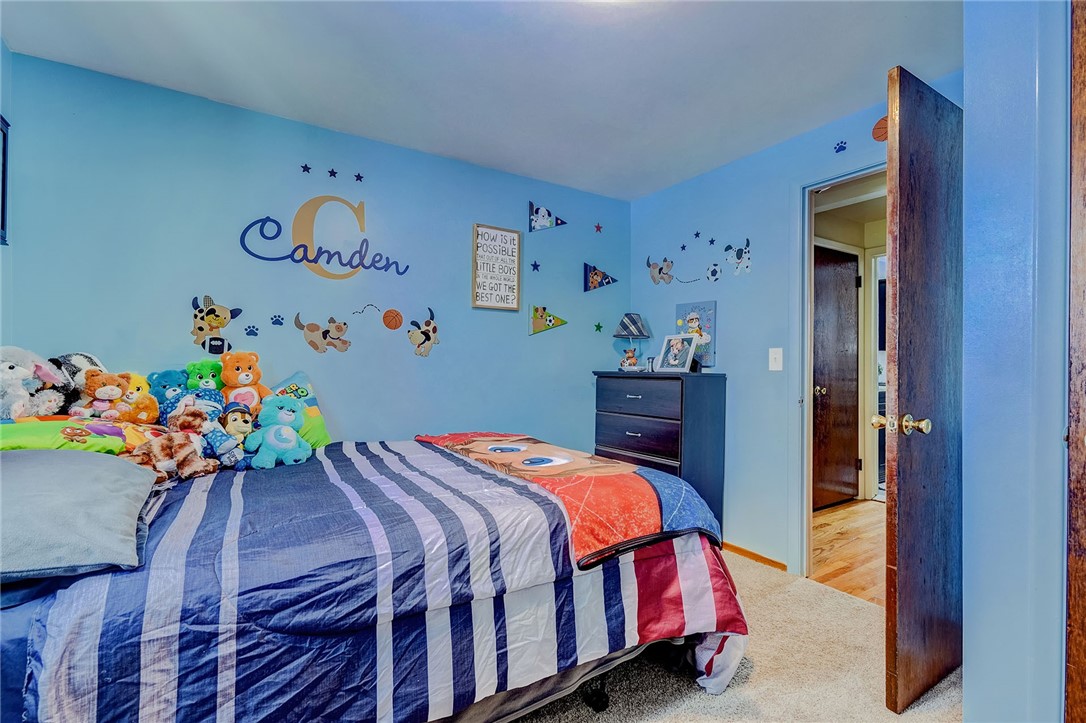 320 Cross Gates Road Greece, NY 14606 - Photo 22 of 36